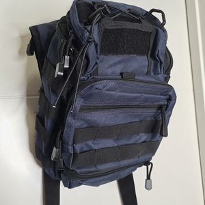 VISM Cross Body Utility Bag